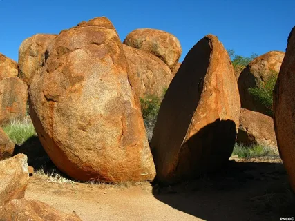town is close to the devils marbles