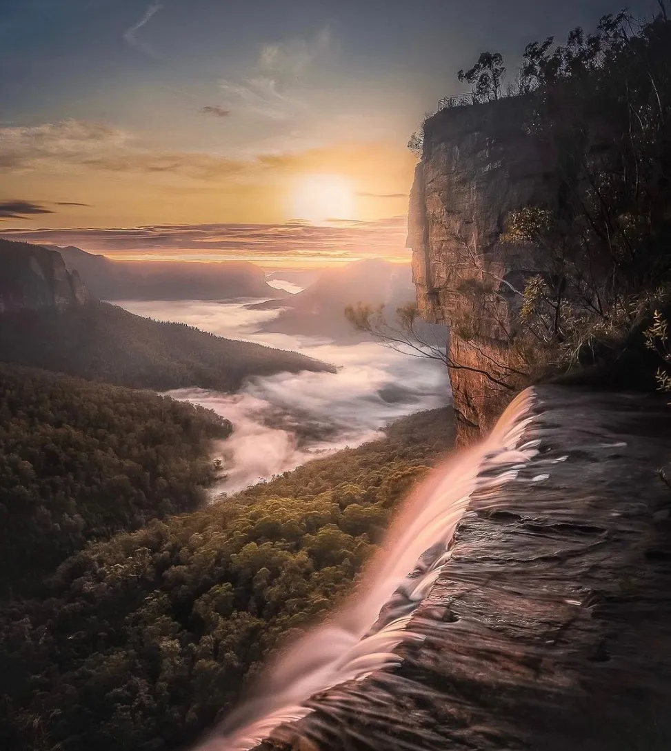 The Blue Mountains
